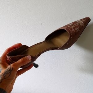 Gianni Bini D’Orsay Heels in Saddle Brown with Decorative Top Stitching - 8.5